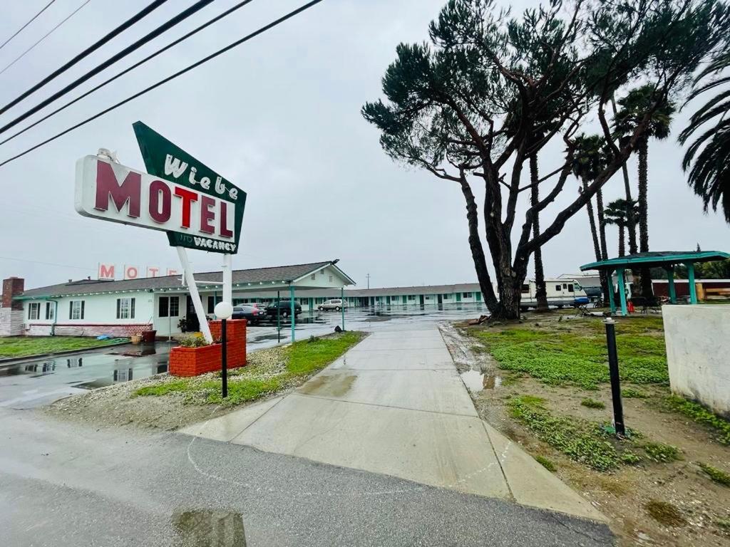 Wiebe Motel Hollister Ngoại thất bức ảnh